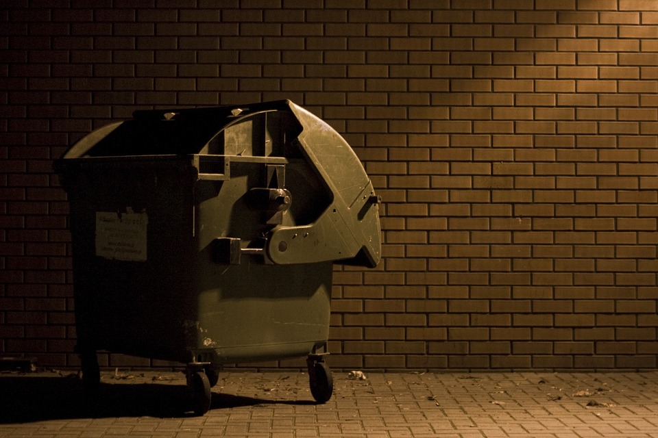 garbage container